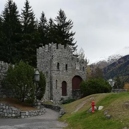 Apartment Un Nido Nella Torre Del Castello Ponte Di Legno